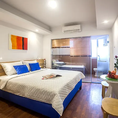 Hovi Kim Ma - My Hotel 24